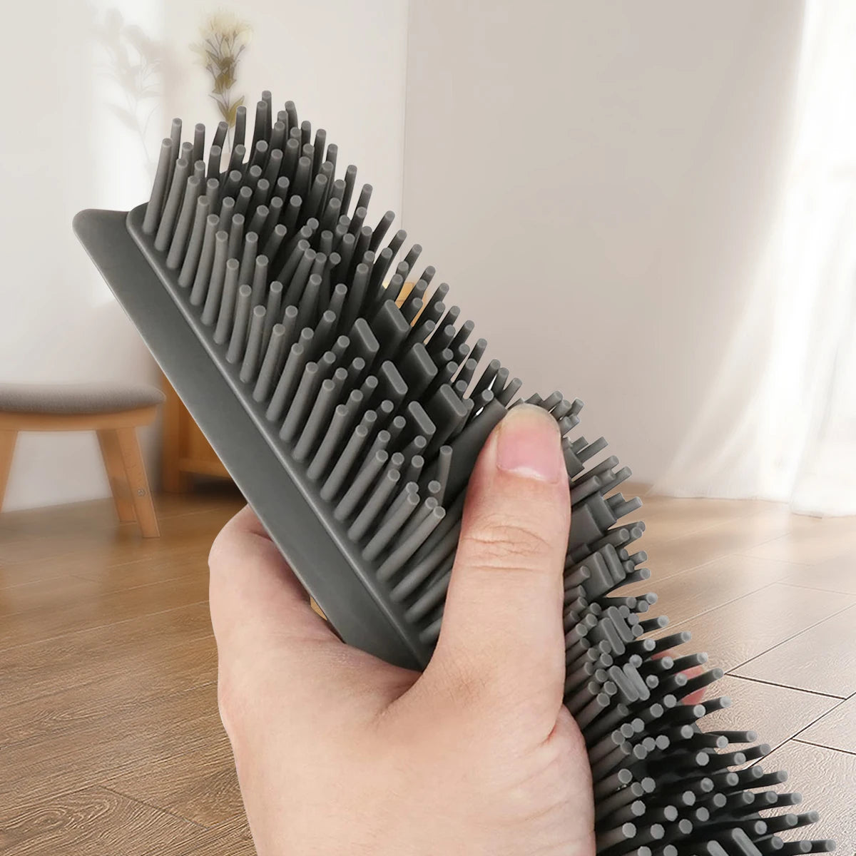 Silicone Broom – Scratch-Free Bristles for Floors, Carpets & Pet Hair Removal